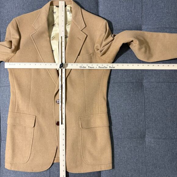 Vintage Cricketeer Sport Coat Men 42R* Tan Union Made In USA Wooden Buttons - Picture 3 of 9